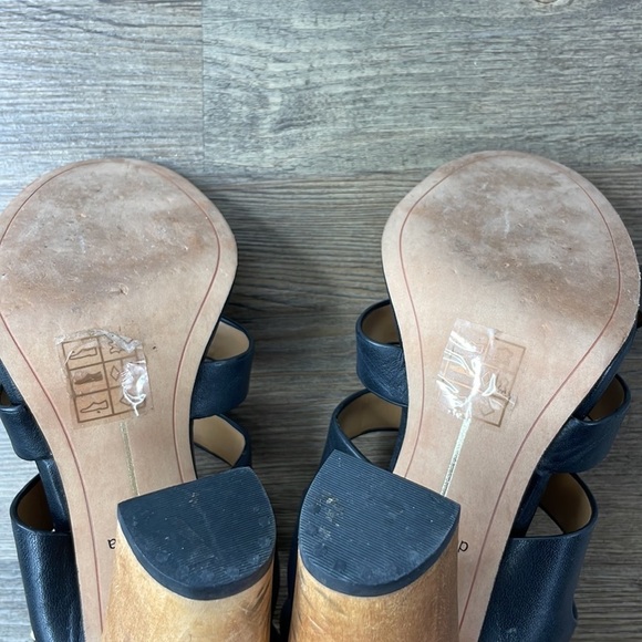 Dolce Vita Women’s Black and Tan Strappy Chunky Wood Heel Niro Sandal, size 7 - Picture 11 of 11